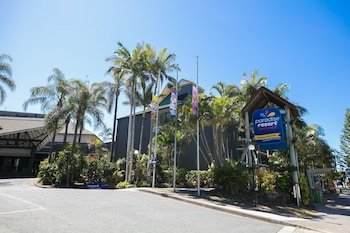 paradise resort gold coast