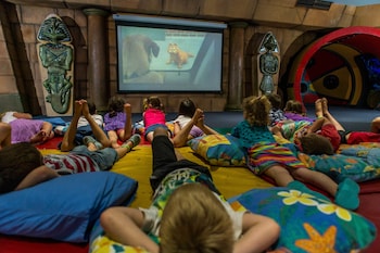 paradise resort gold coast