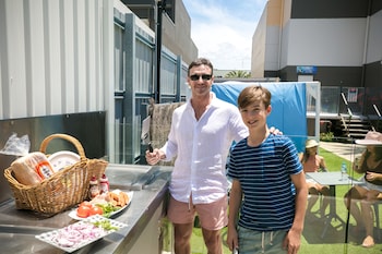 paradise resort gold coast