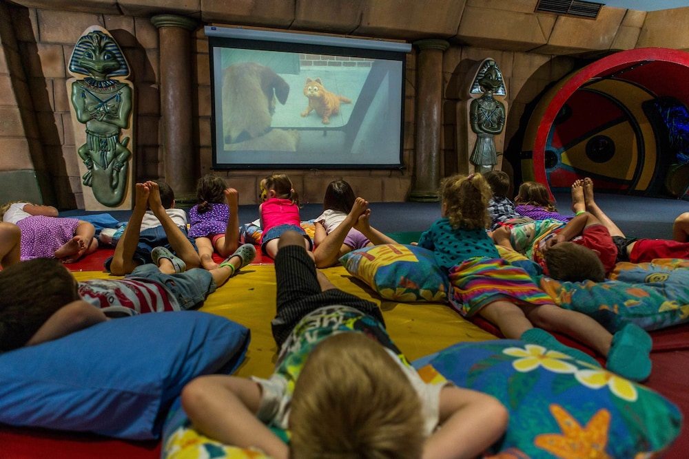 paradise resort gold coast