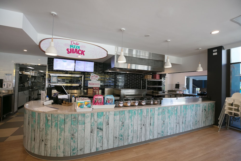 paradise resort gold coast