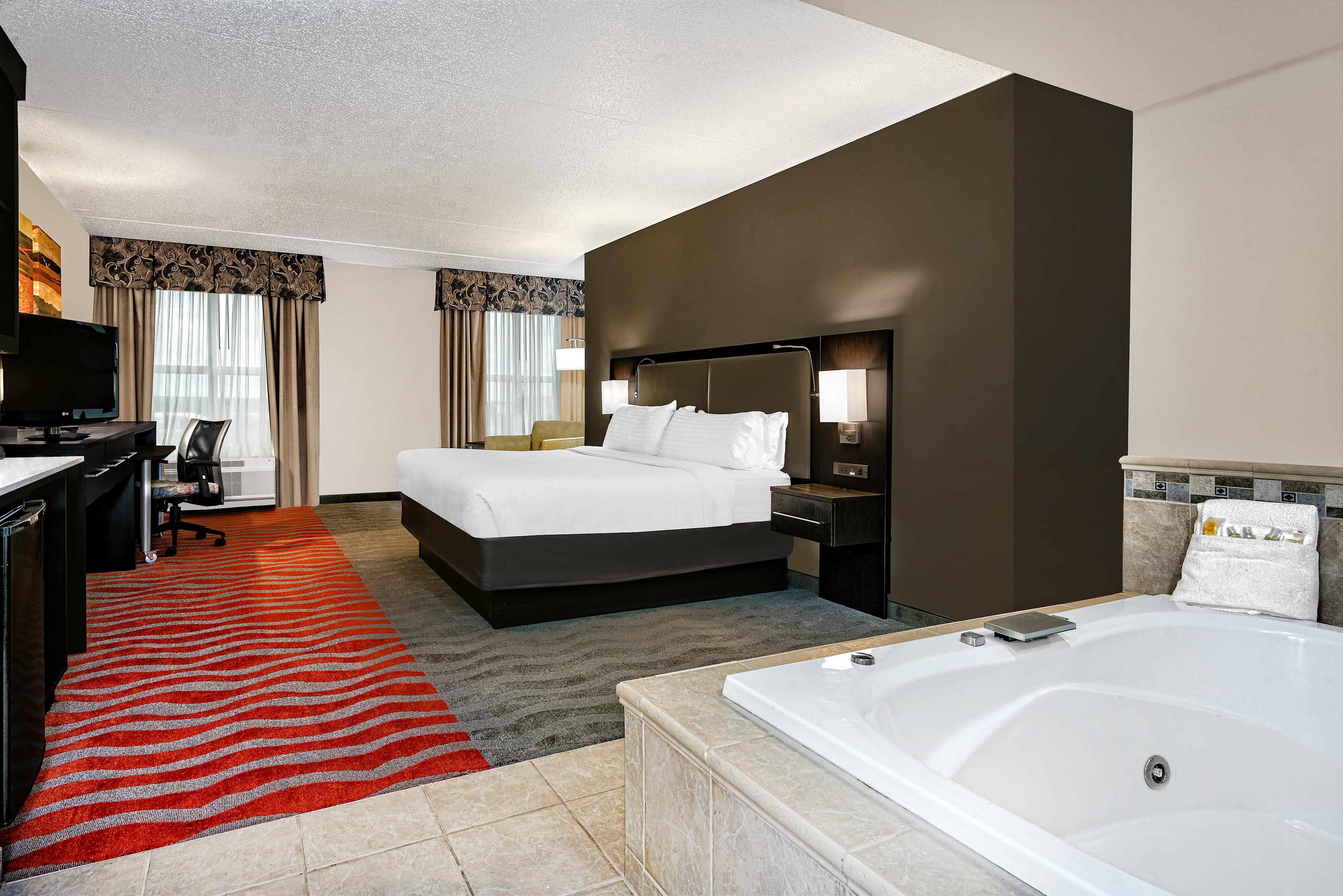 holiday inn and suites college station aggieland by ihg