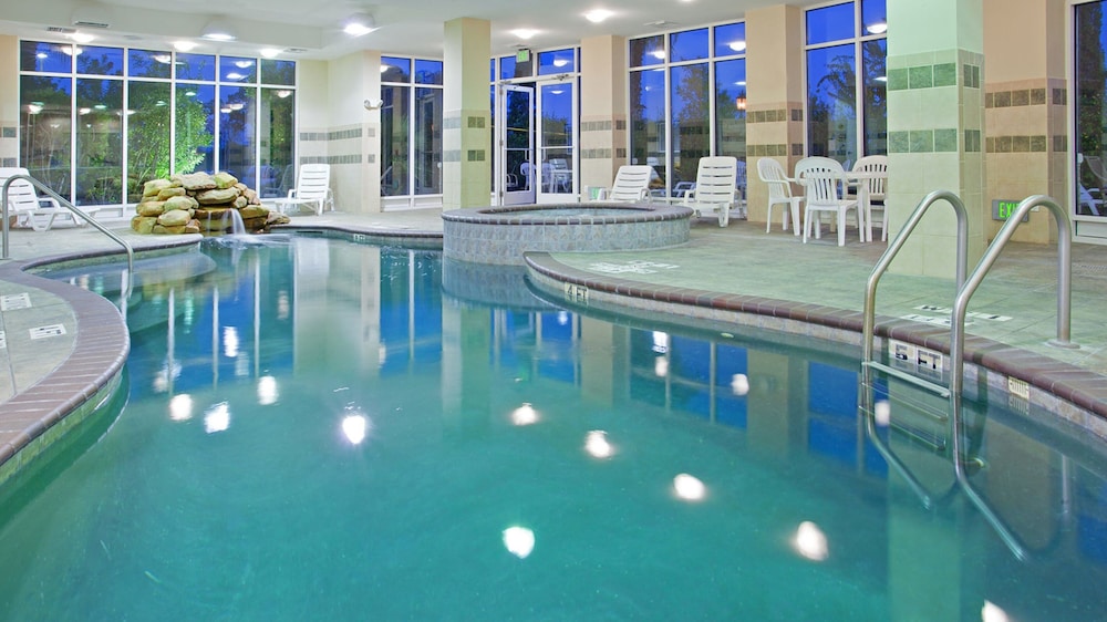 holiday inn and suites college station aggieland by ihg