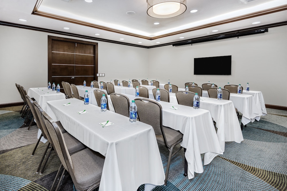 holiday inn and suites college station aggieland by ihg
