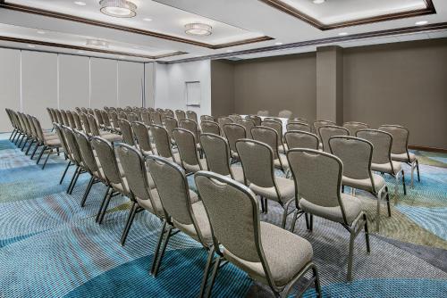 holiday inn and suites college station aggieland by ihg