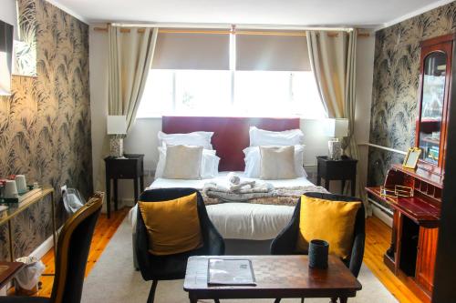 the bank hotel and bistro