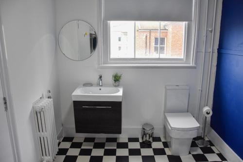 the bank hotel and bistro