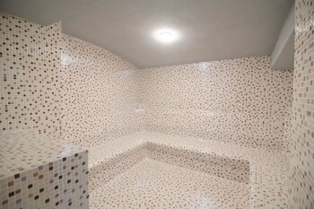 avlion boutique hotel