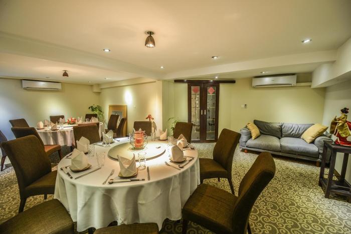 almond hotel sothearos