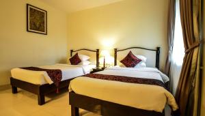 almond hotel sothearos