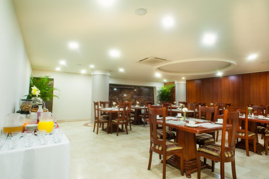 Hotel Caribe 79,,3 star