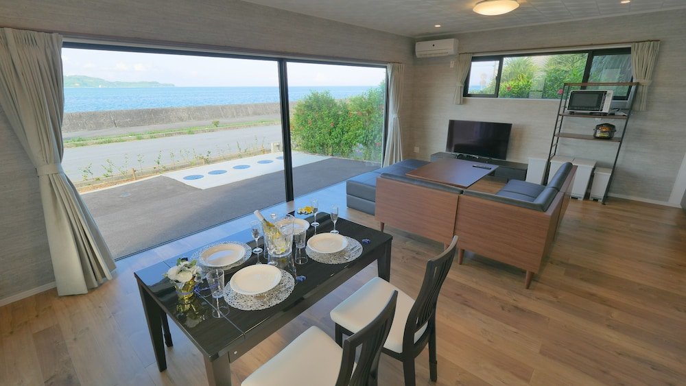 padel okinawa villa 2f