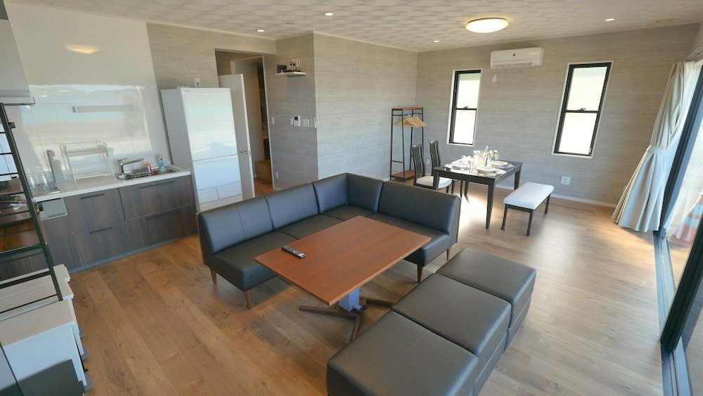 padel okinawa villa 2f