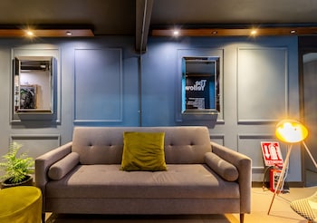 the yellow by dot boutique