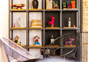 the yellow by dot boutique