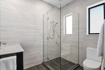 grand suites murchison