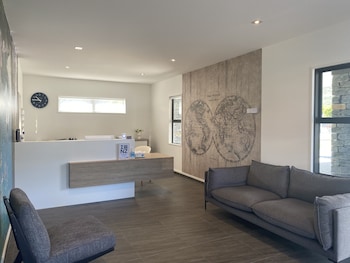 grand suites murchison