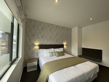 grand suites murchison