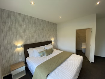 grand suites murchison