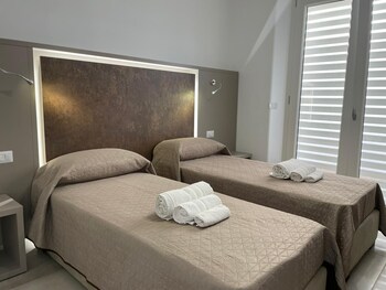 elite luxury residence