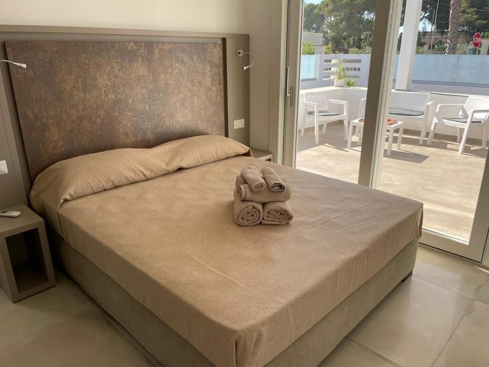 elite luxury residence