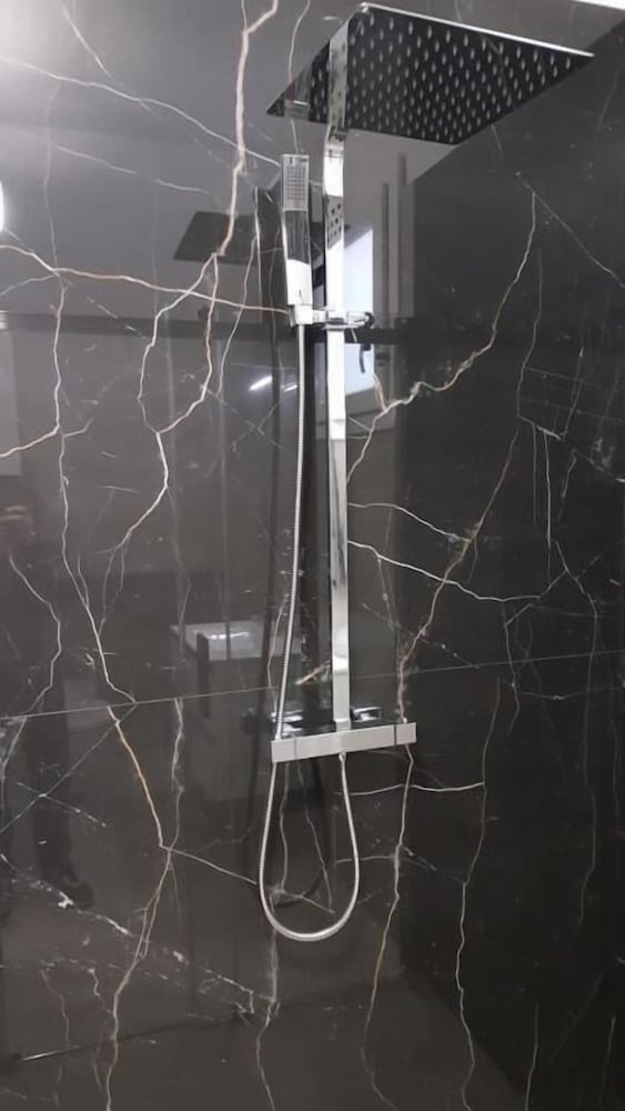 elite luxury residence