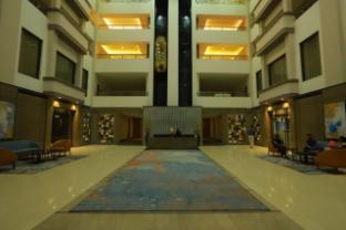 grand sarovar portico