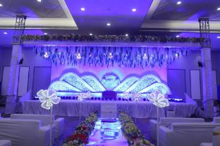 grand sarovar portico