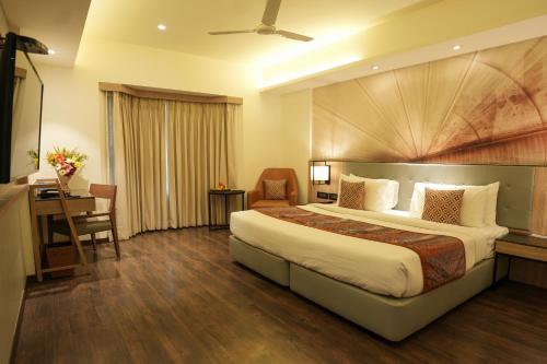 grand sarovar portico
