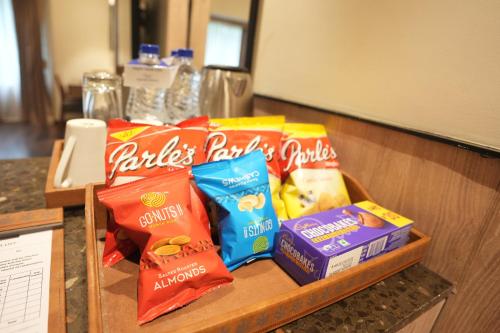 grand sarovar portico