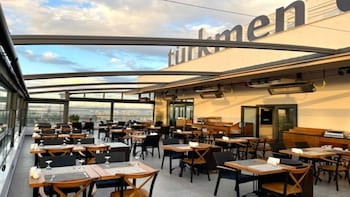 turkmen riverside hotel