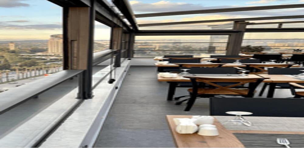 turkmen riverside hotel