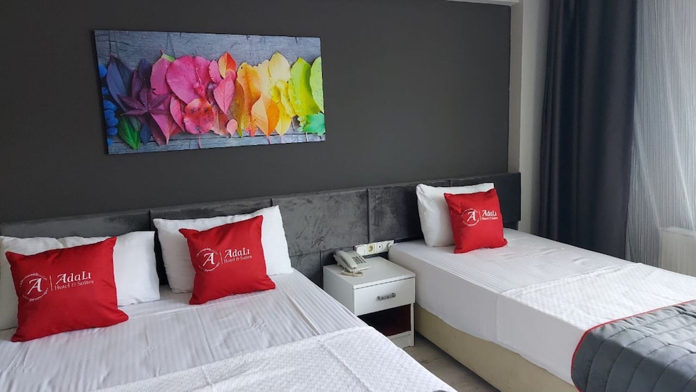 adali hotel and suites