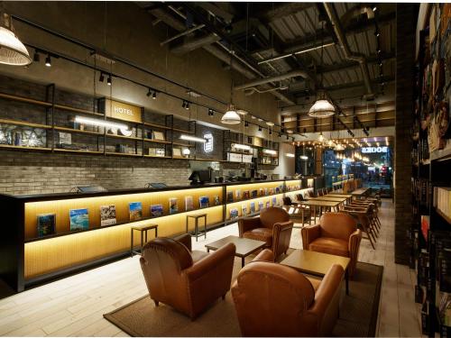 lamp light books hotel fukuoka