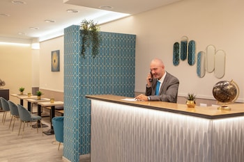 sophie terrace hotel