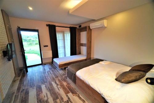 milyos hotel