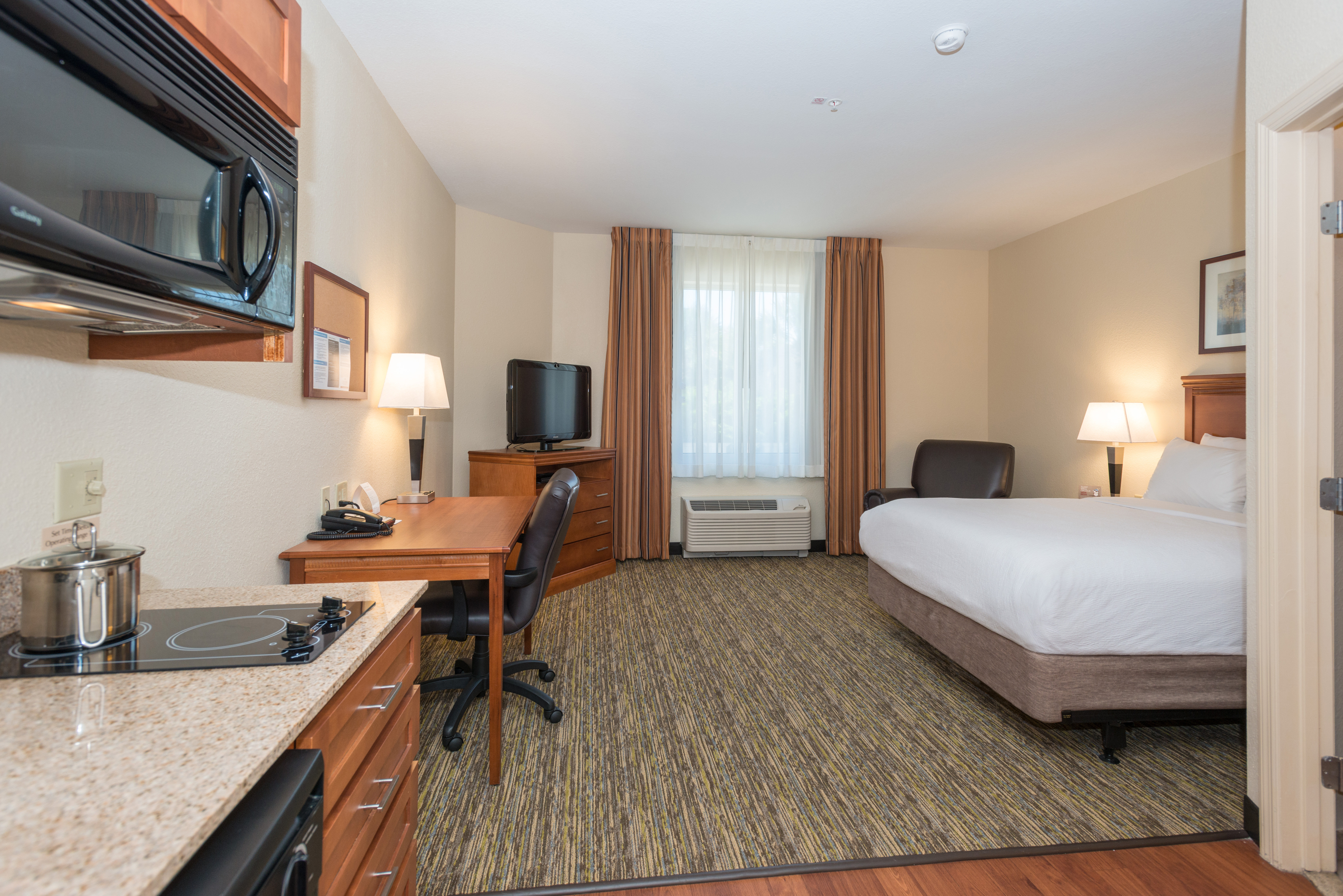 candlewood suites downtown by ihg