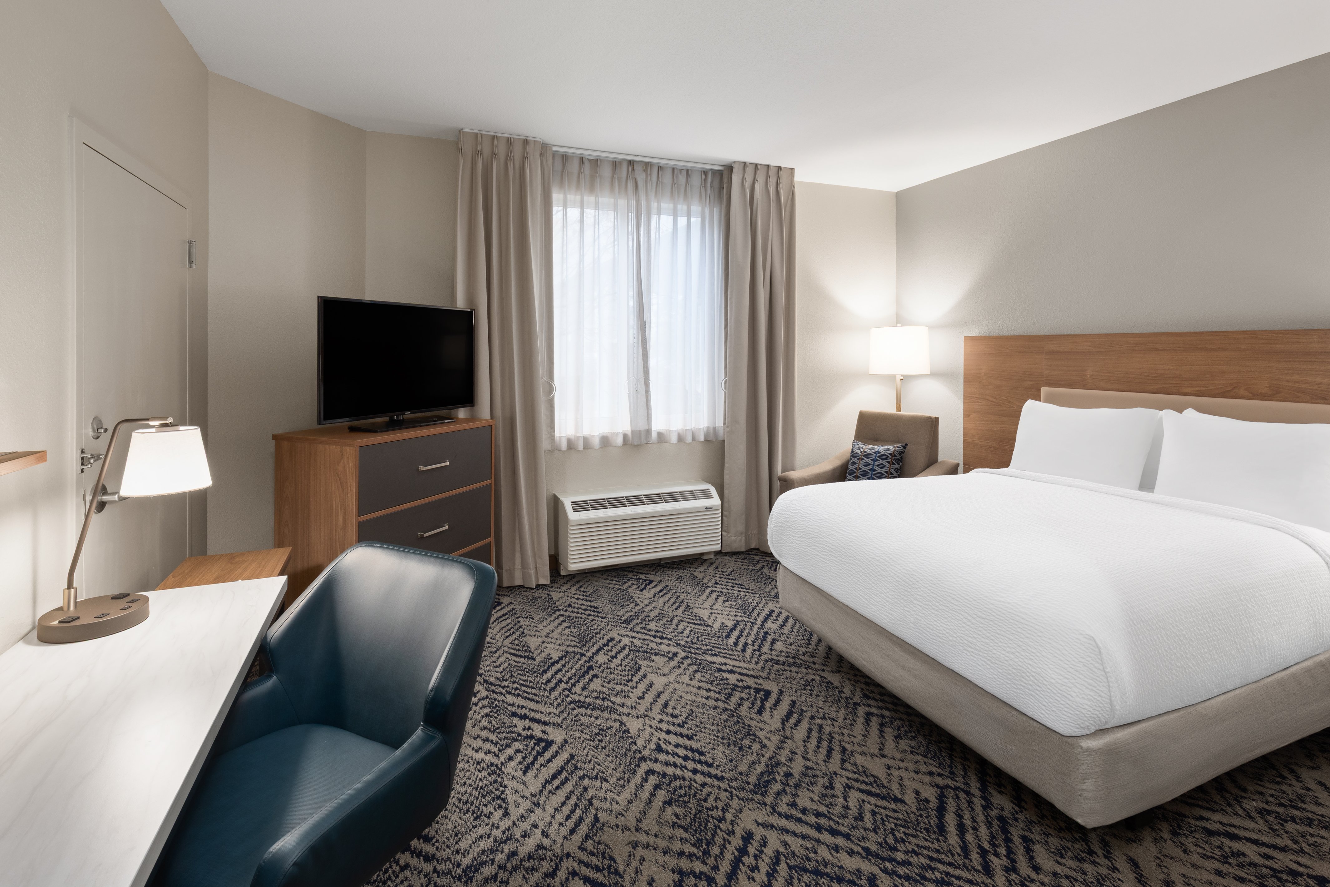 candlewood suites downtown by ihg