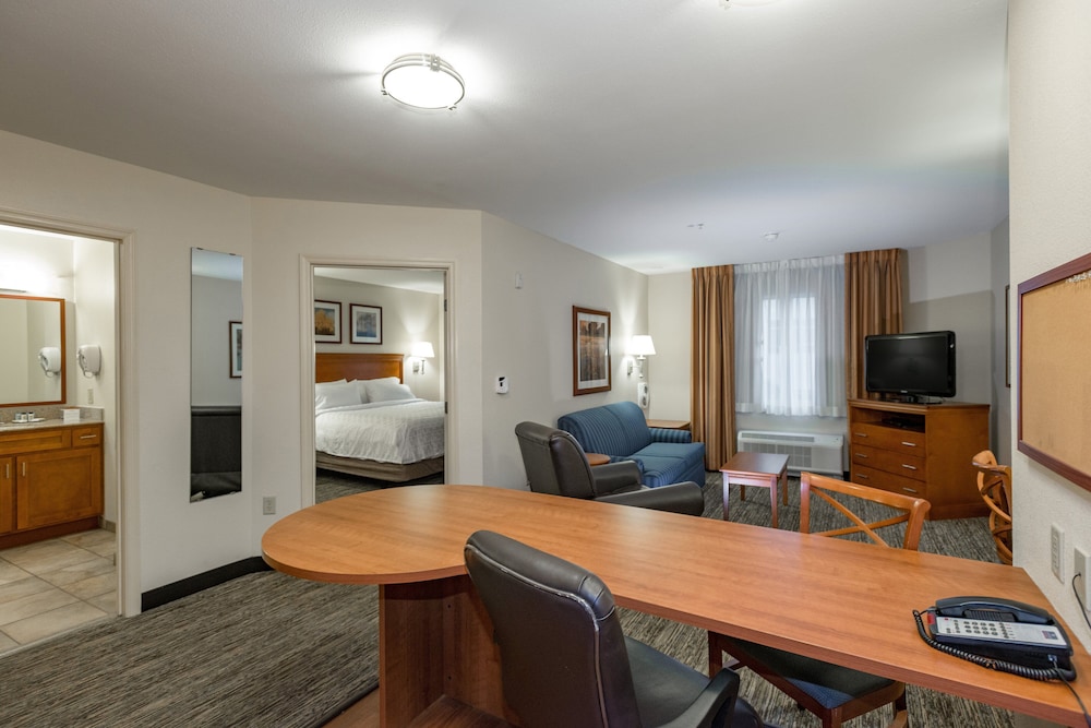 candlewood suites downtown by ihg