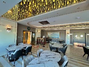 mq hotel suites