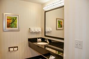 fairfield inn and suites colorado springs n air force academy