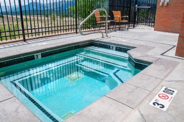 fairfield inn and suites colorado springs n air force academy