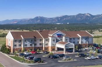 fairfield inn and suites colorado springs n air force academy