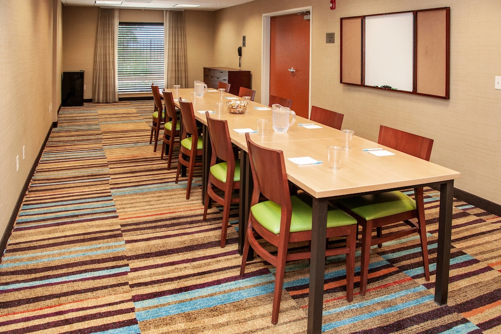fairfield inn and suites colorado springs n air force academy