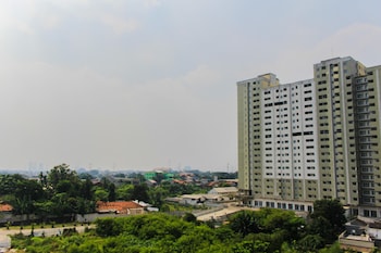 Cozy Living Studio Room At Urbantown Serpong Apartment,,0 star