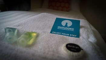 the storyhouse gathering 5 bed sleeps 13 city centre within walls