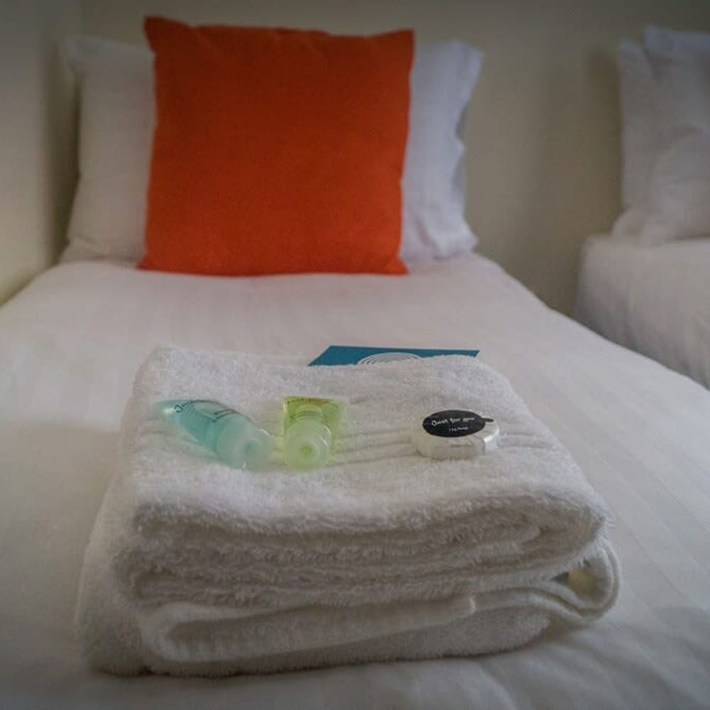 the storyhouse gathering 5 bed sleeps 13 city centre within walls