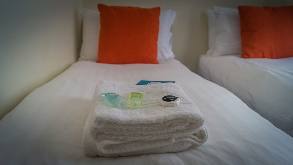 the storyhouse gathering 5 bed sleeps 13 city centre within walls