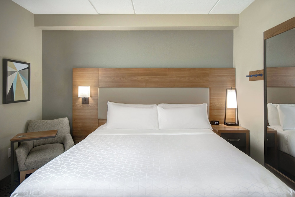 candlewood suites columbia ft jackson by ihg