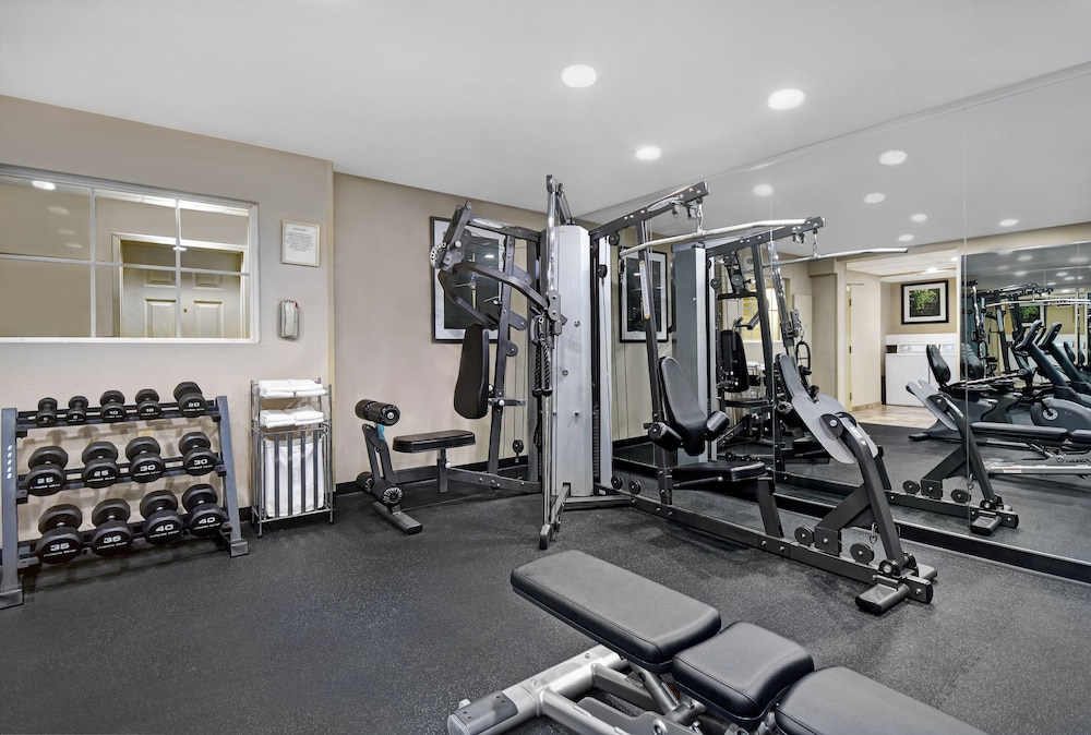 candlewood suites columbia ft jackson by ihg